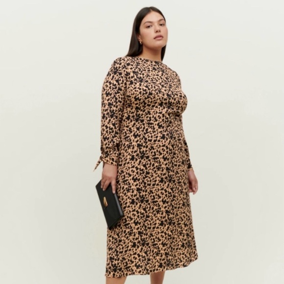 Reformation Dresses & Skirts - Reformation Port Dress Leopard Print Long Sleeve Fit & Flare Size 20